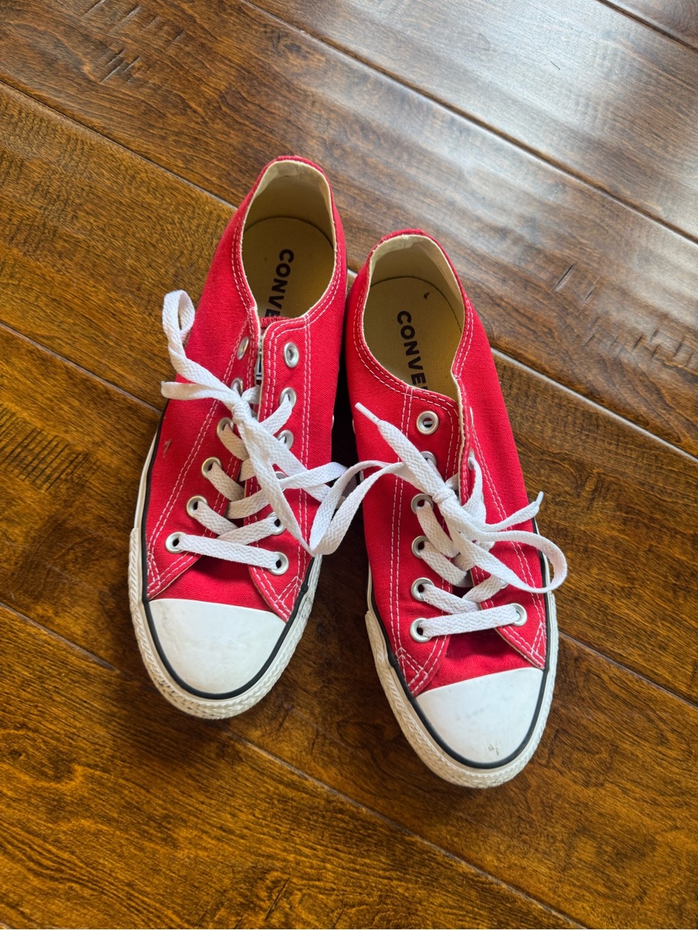 Women’s 8.5 Converse Low Top Canvas Sneakers - Red